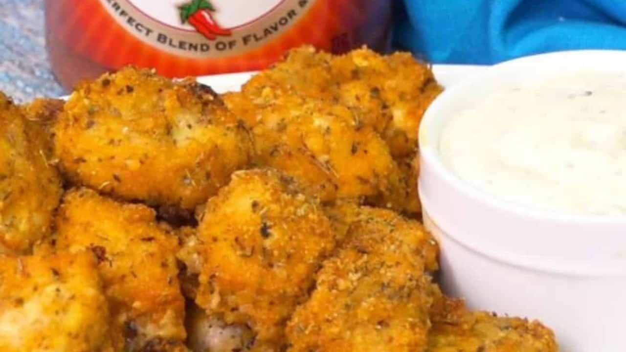 Homemade Buffalo Chicken Nuggets: Juicy, Crispy, & Fast to Make